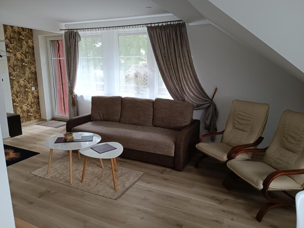 Liuto Apartamentai Juodkrantė Εξωτερικό φωτογραφία