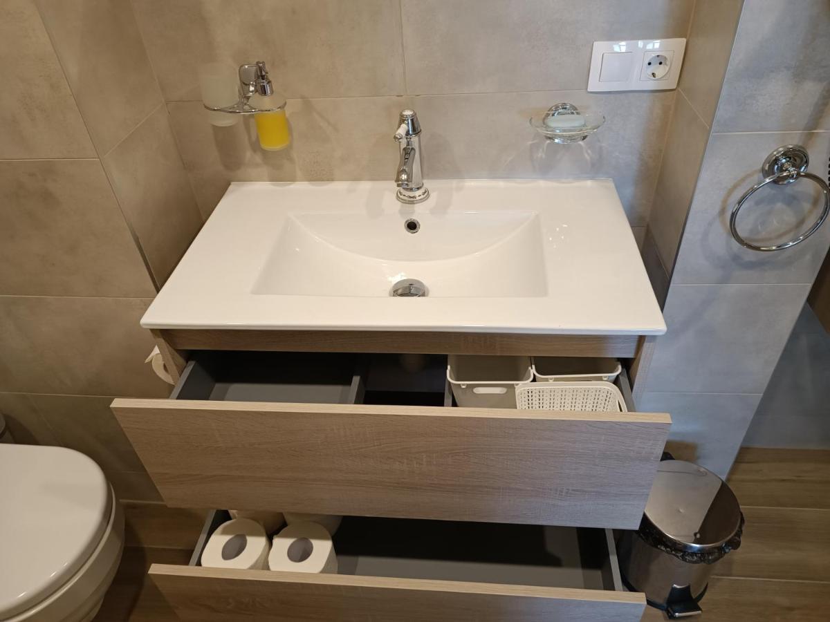 Liuto Apartamentai Juodkrantė Εξωτερικό φωτογραφία